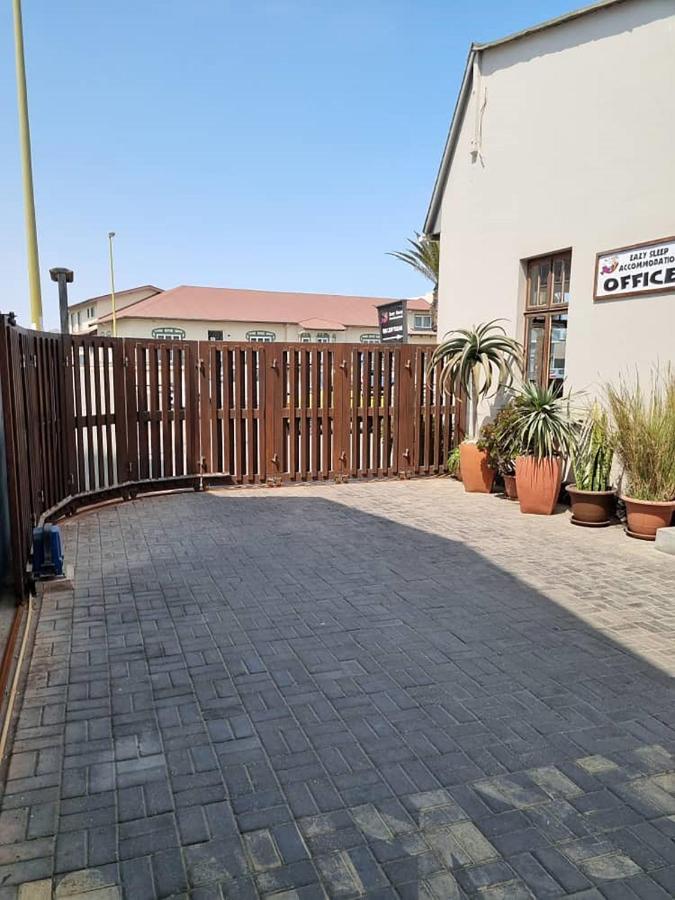 Eazy Sleep Accommodation Swakopmund Exterior photo